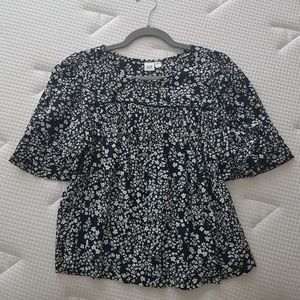 GAP Women's Floral Swing Top size M